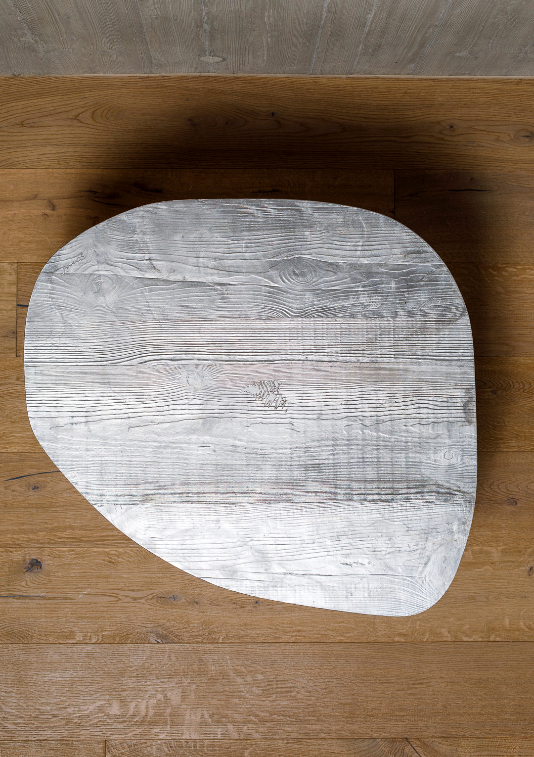 organic coffee table, leaf, aluminium