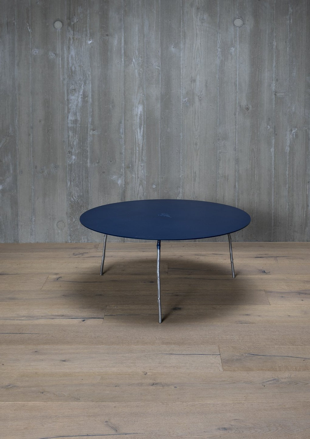 aluminium coffee table, round